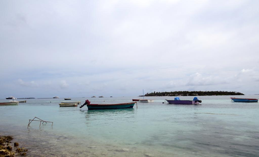 Coral Queen Inn ฮุลฮูมาเล ภายนอก รูปภาพ