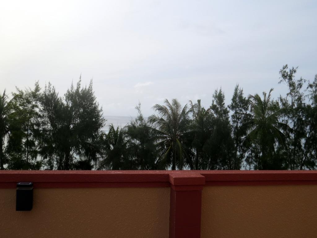 Coral Queen Inn ฮุลฮูมาเล ภายนอก รูปภาพ
